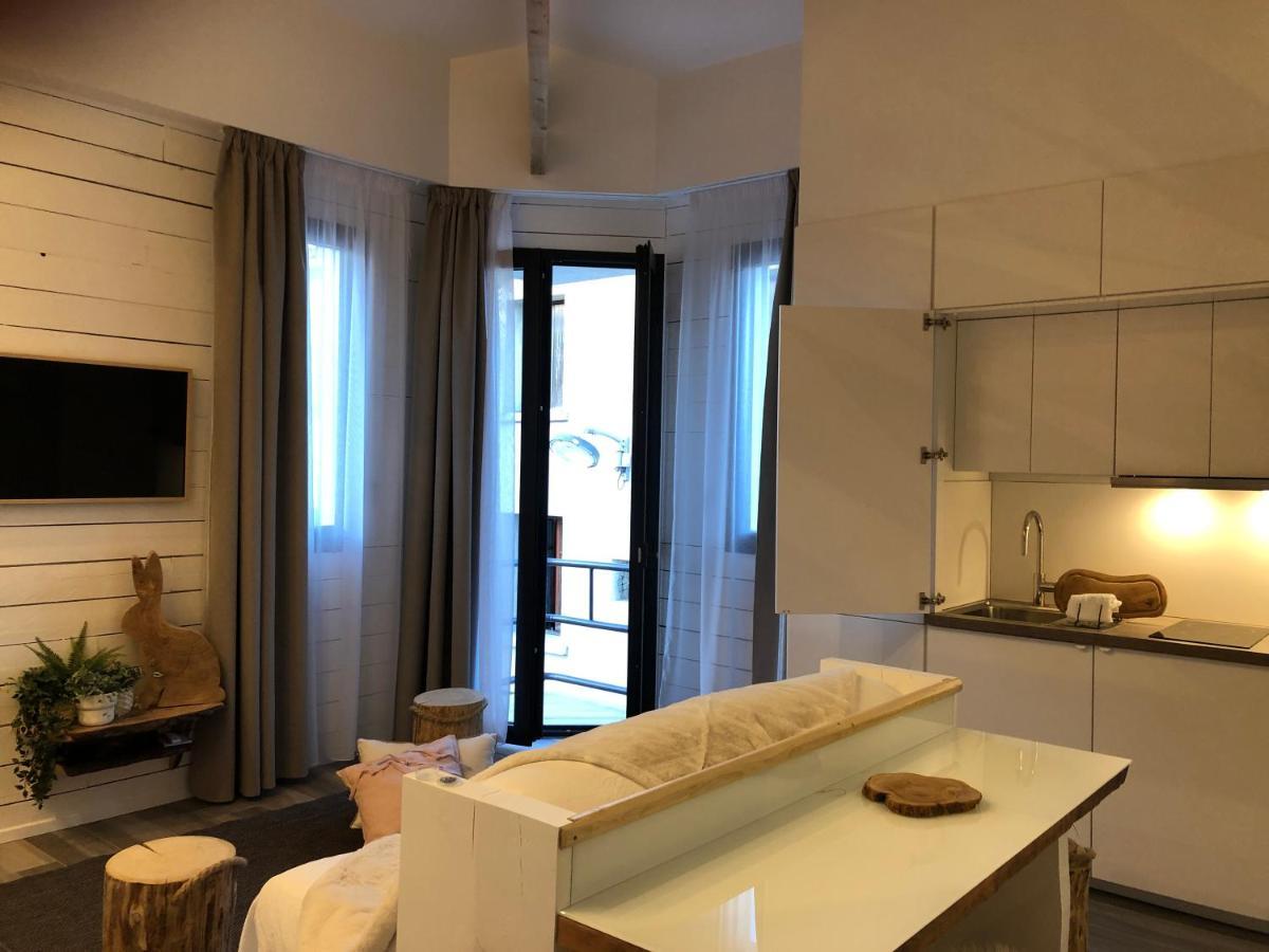 Pan Pan Le Lapin Aubagne-Cassis-Aix En Provence Apartment Exterior photo
